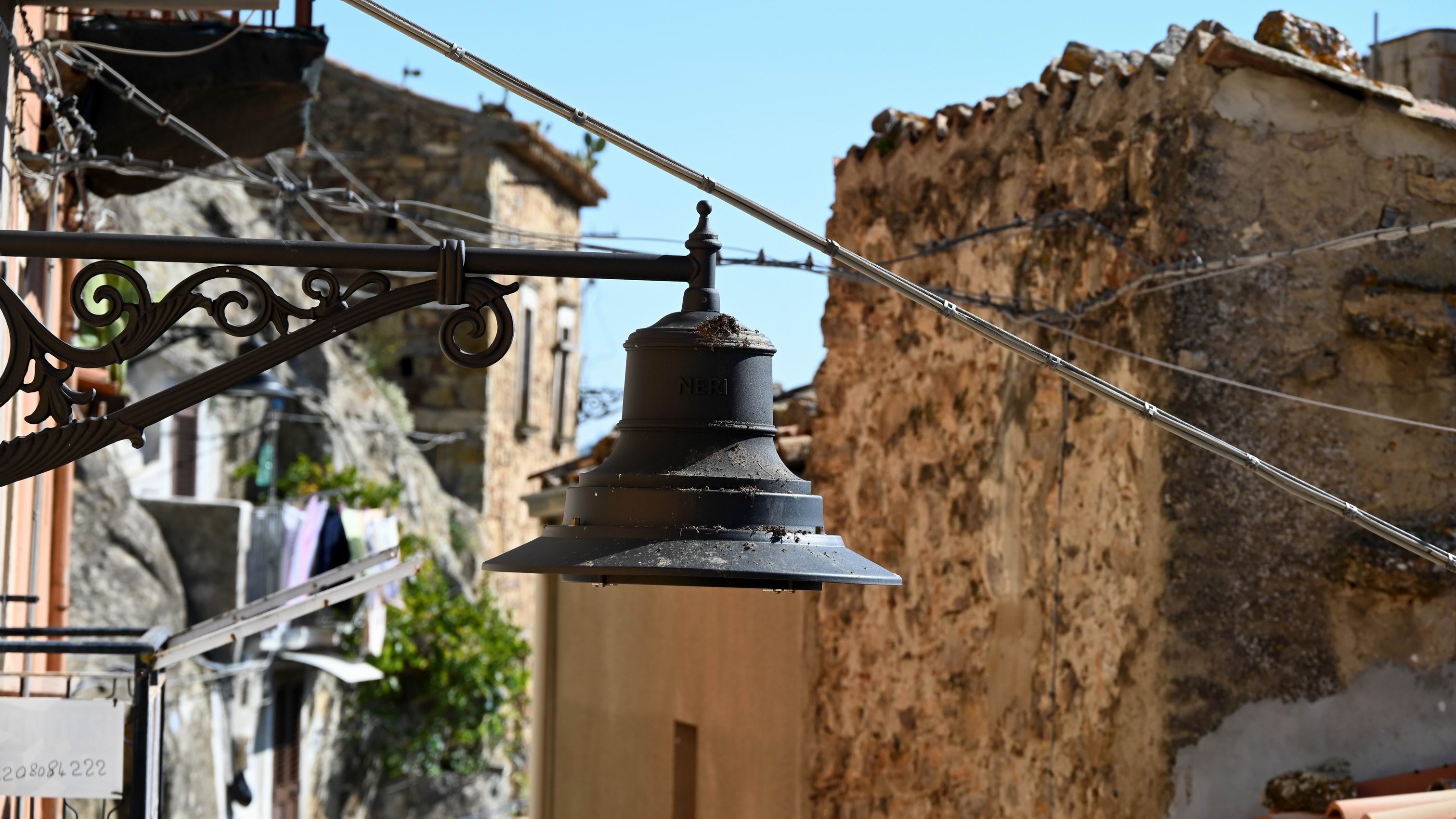 Sperlinga_Nicosia_Troina_WWII_Guided_Tour.JPG